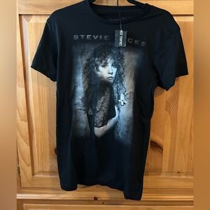 Stevie Nicks T✨🖤 Never been worn tags still on. Size S/M